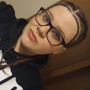 Meet your Posher, Danni